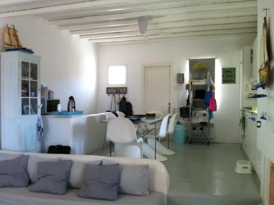 Great House For Quiet And Relaxing Ano Mera