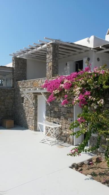 Great House For Quiet And Relaxing Holiday home Ano Mera